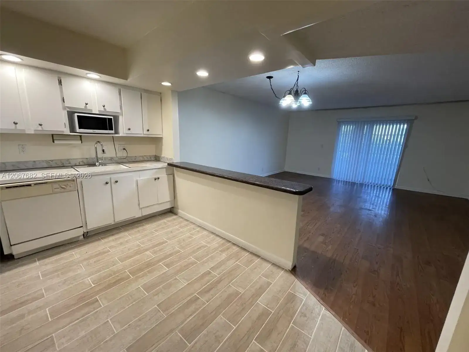 2061 NW 47th Ter # 306, Lauderhill FL 33313 photo 3
