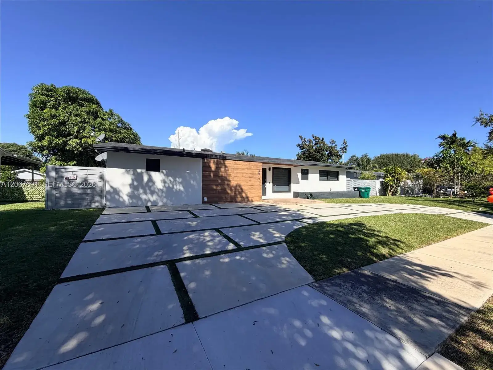 8721 SW 191st St, Cutler Bay FL 33157