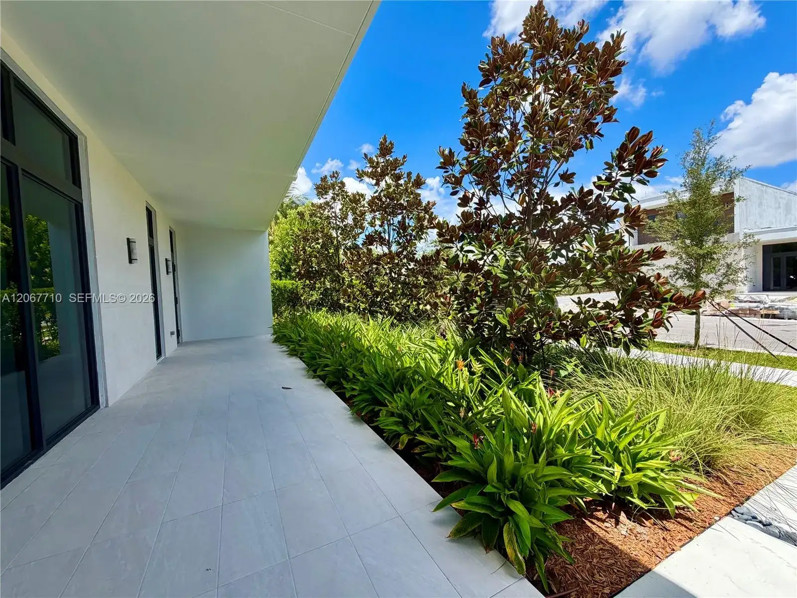 16752 S Botaniko Dr S, Weston FL 33326 photo 5