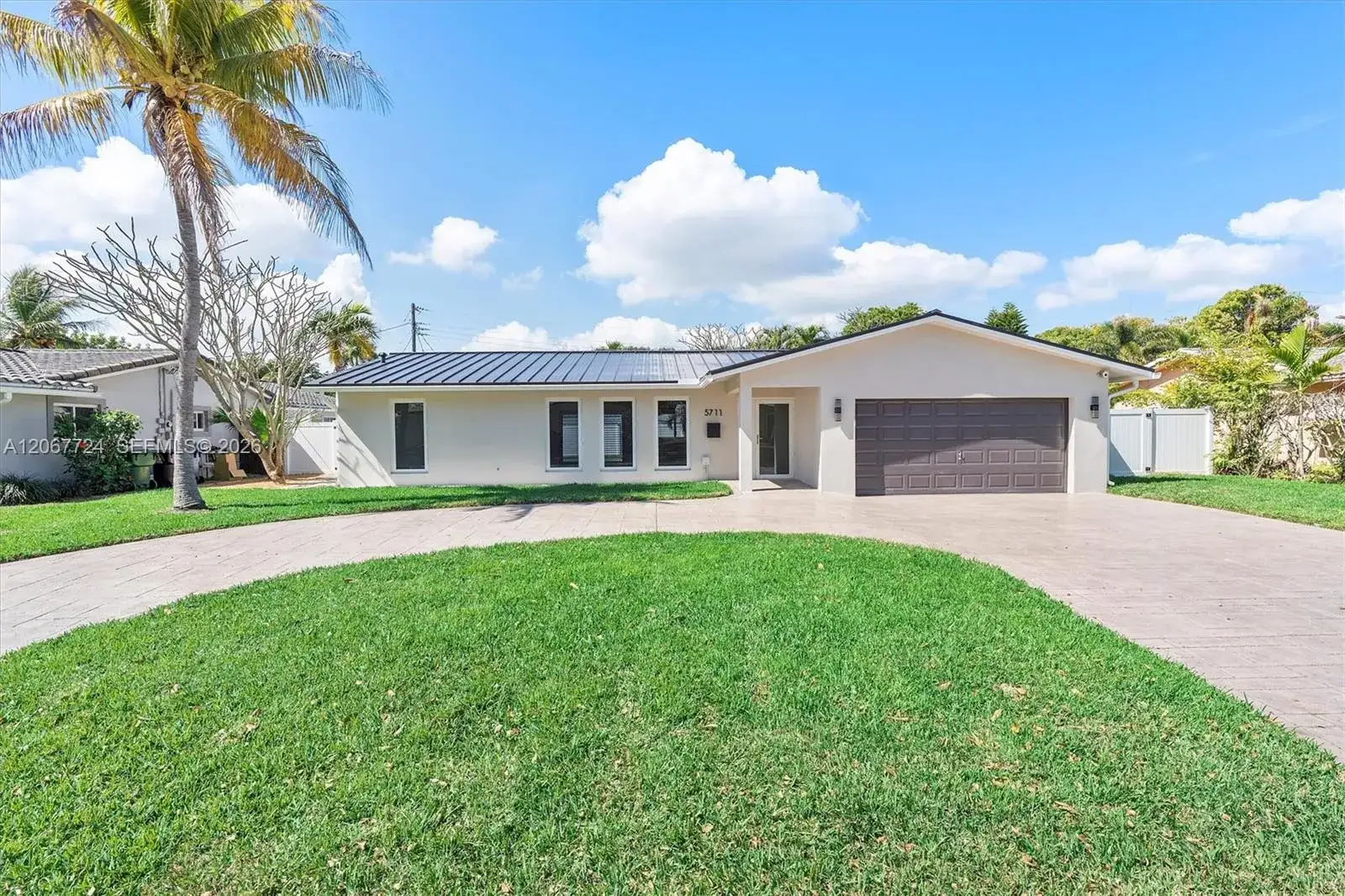 5711 NE 20th Ter, Fort Lauderdale FL 33308 photo 3