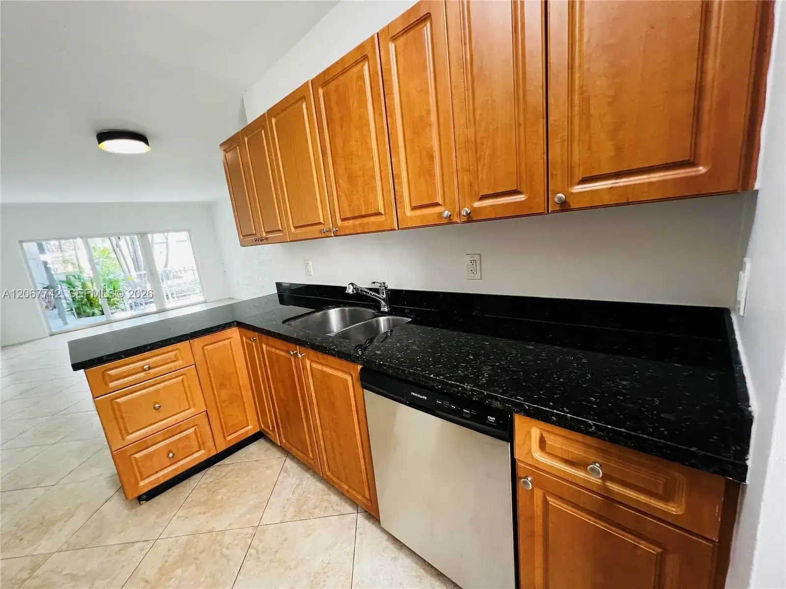 946 Bay Dr # 12, Miami Beach FL 33141 photo 5