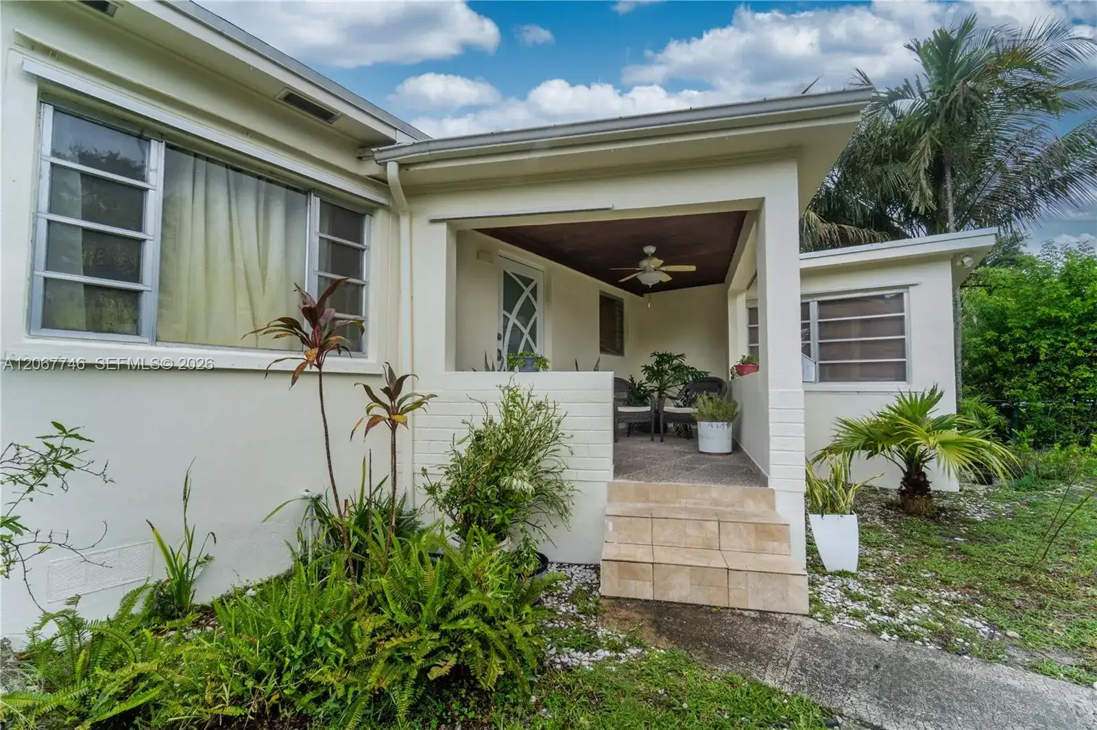 6250 NW 41st St, Virginia Gardens FL 33166 photo 3