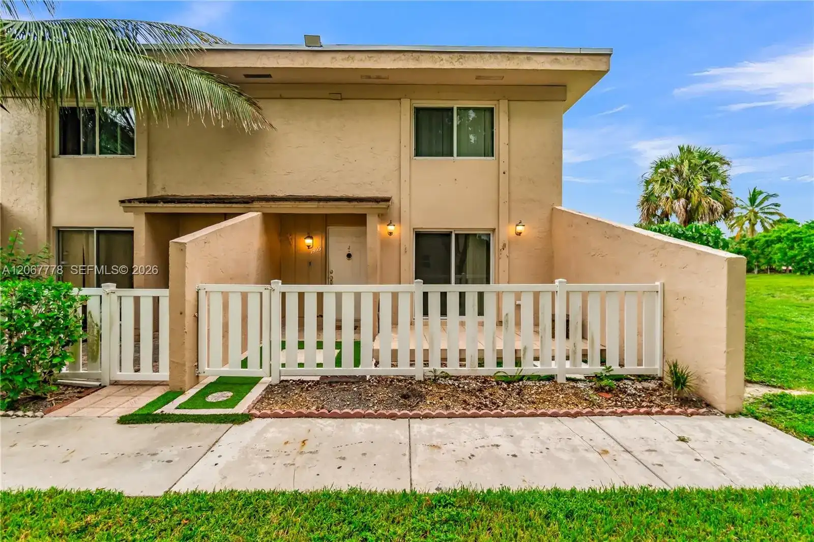 1455 NW 80th Ave # J, Margate FL 33063