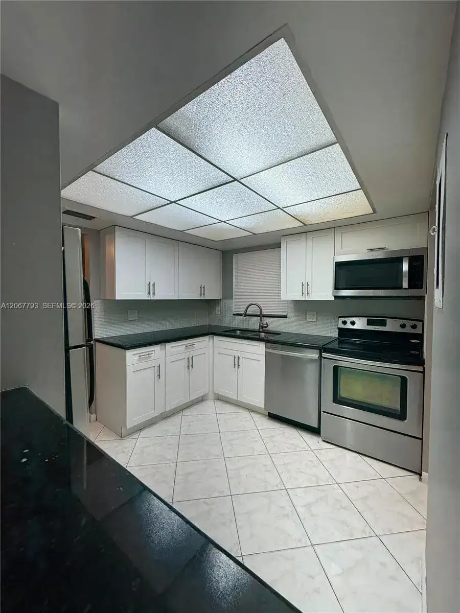 3100 Riverside Dr # 104, Coral Springs FL 33065 photo 5
