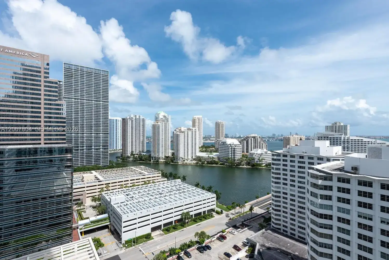 950 Brickell Bay Dr # 2208, Miami FL 33131 photo 2