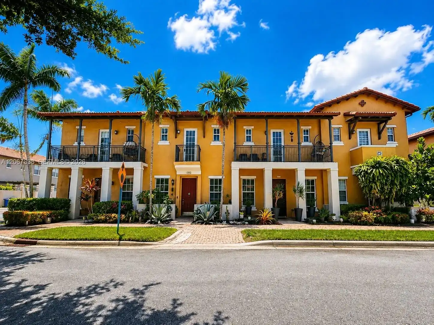 14708 SW 6th St # 14708, Pembroke Pines FL 33027