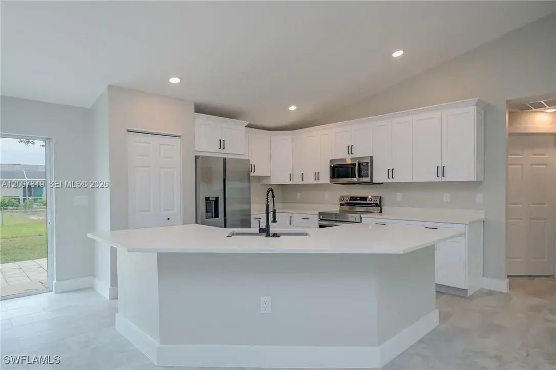 204 El Dorado Blvd N, Cape Coral FL 33993