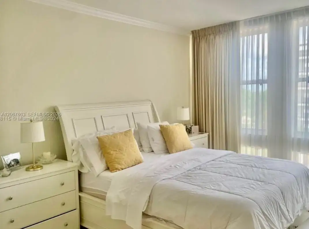 700 Biltmore Way # 818, Coral Gables FL 33134 photo 2