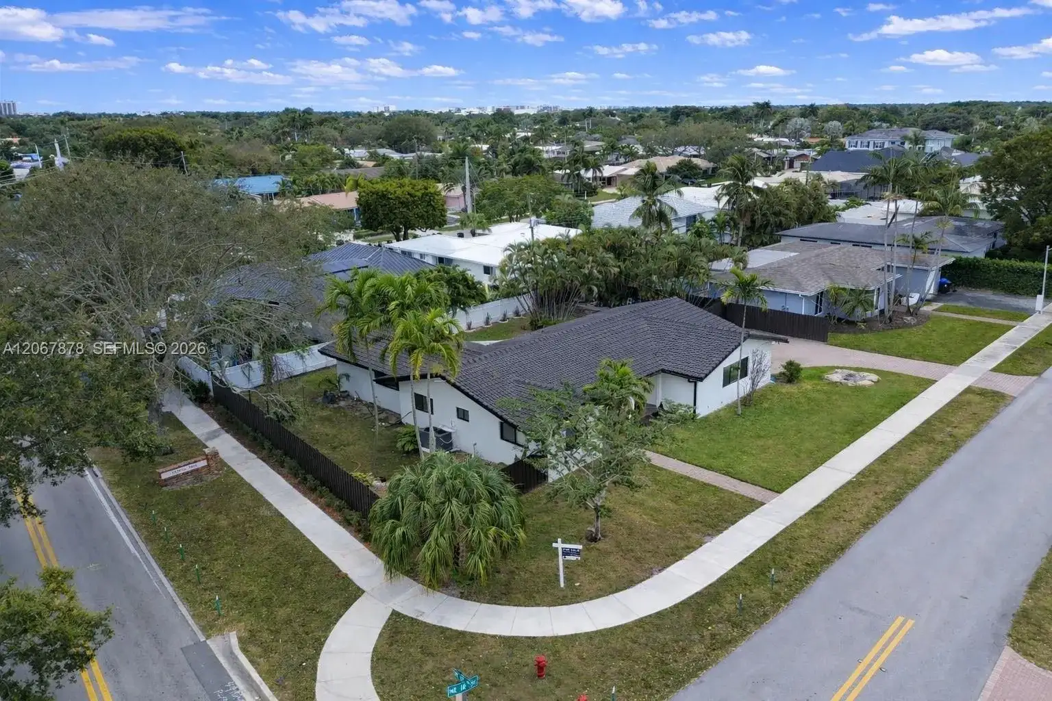 6020 NE 18th Ter, Fort Lauderdale FL 33308 photo 2