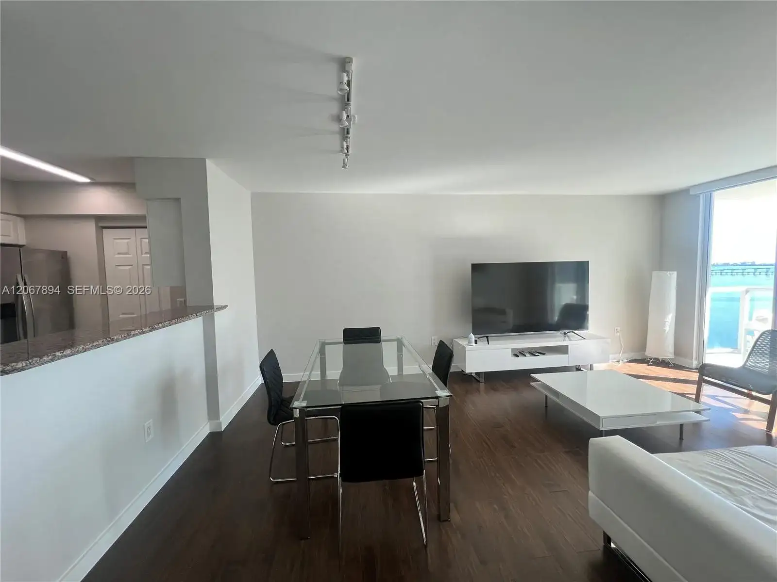 1155 Brickell Bay Dr # 1607, Miami FL 33131 photo 4