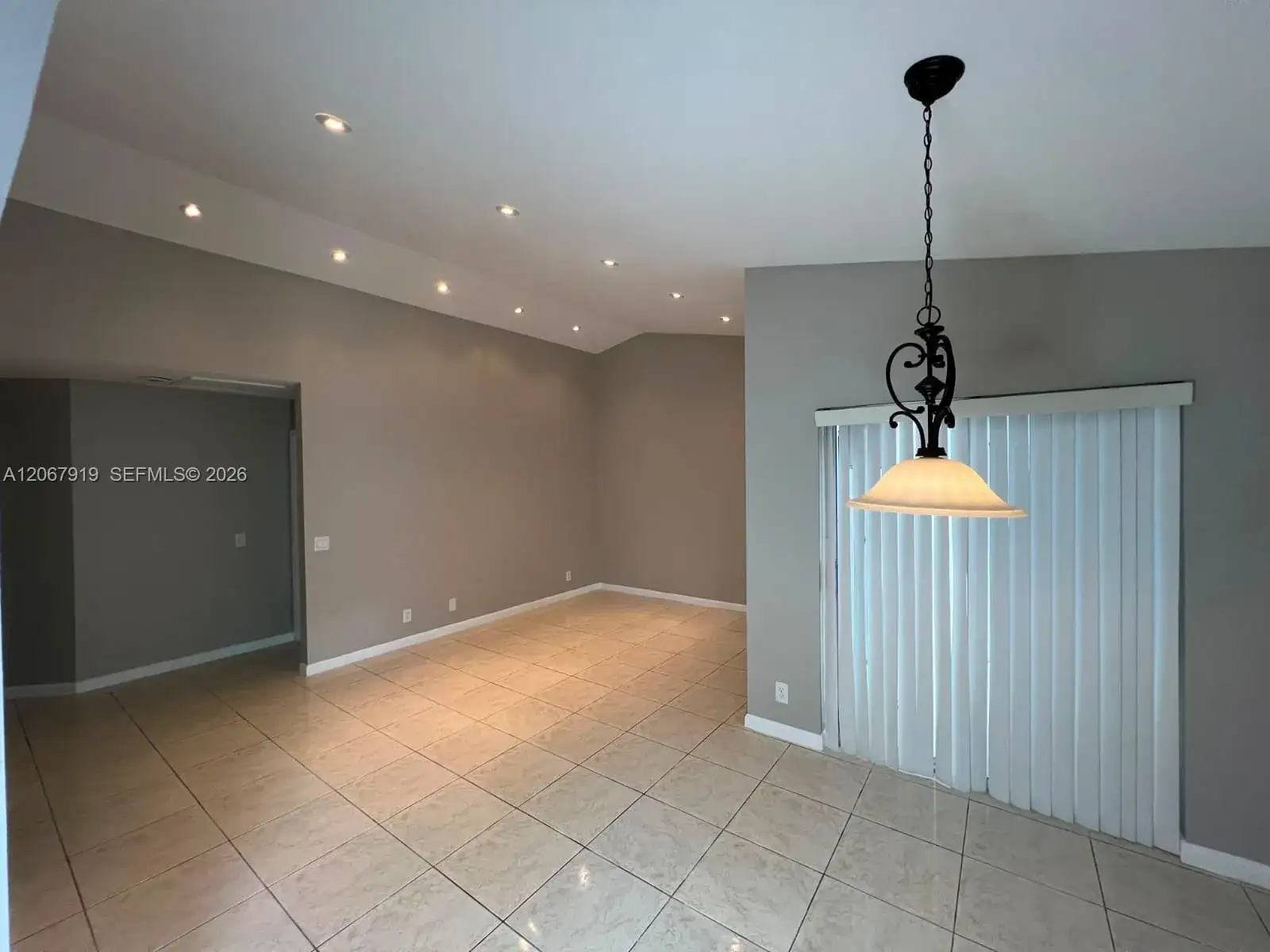 1591 Springside Dr # 1591, Weston FL 33326 photo 2