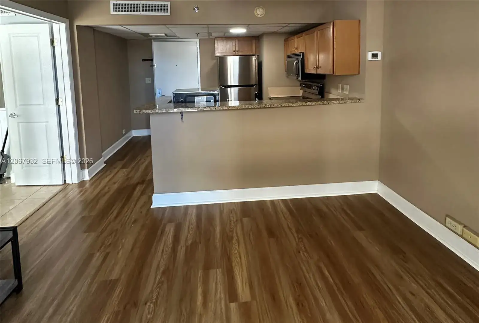 151 E Washington St # 524, Orlando FL 32801 photo 2