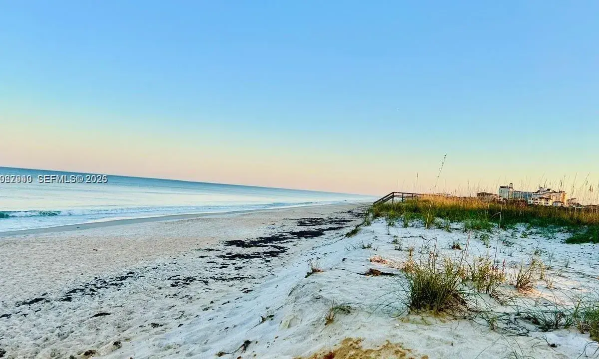 13 APACHE, Palm Coast FL 33127