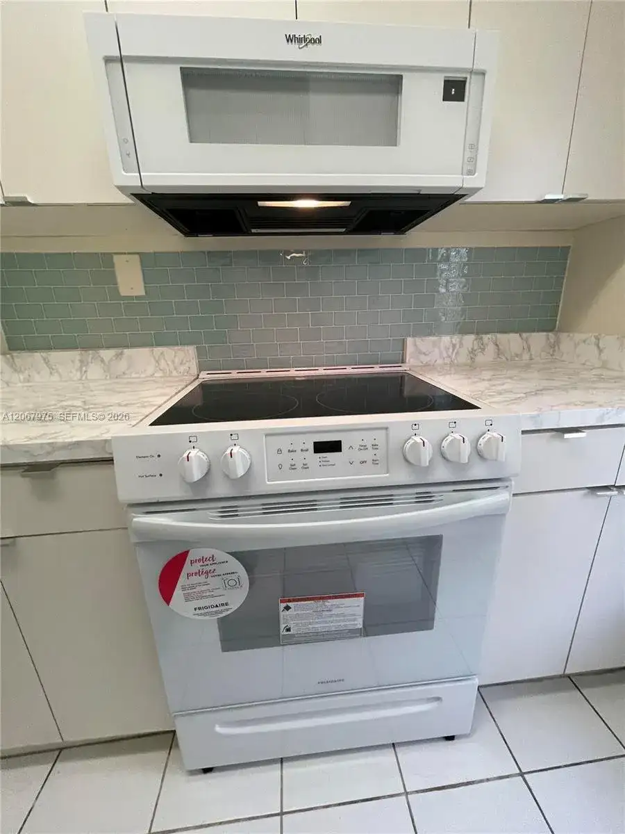 1450 Atlantic Shores Blvd # 109, Hallandale Beach FL 33009 photo 2