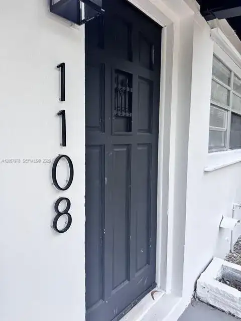 1108 SW 22nd Ave, Fort Lauderdale FL 33312 photo 2