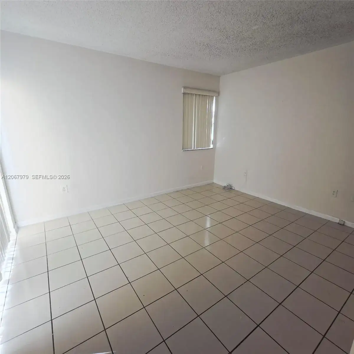 580 NW 114th Ave # 201, Sweetwater FL 33172 photo 3