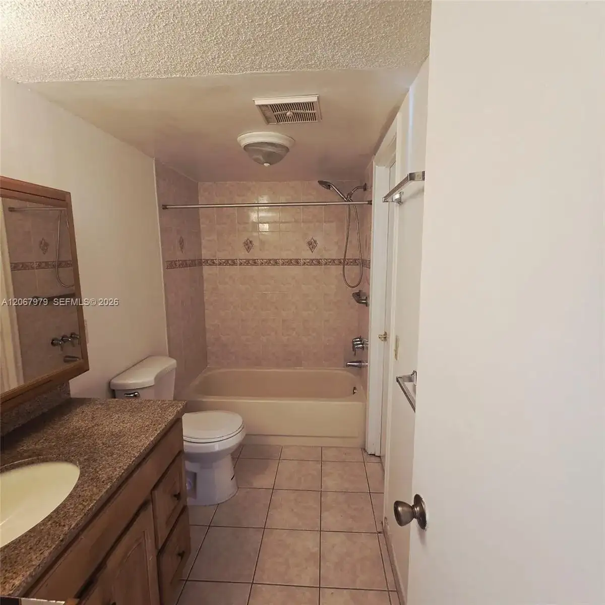 580 NW 114th Ave # 201, Sweetwater FL 33172 photo 4