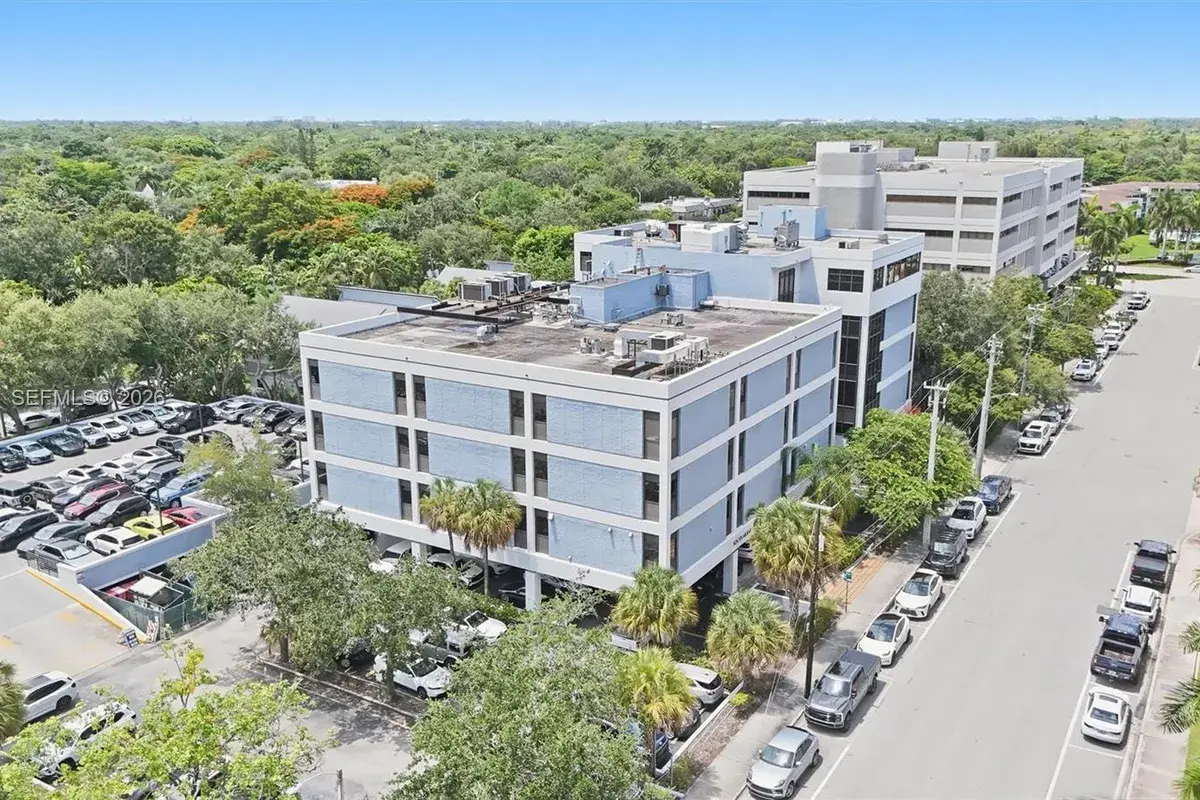 7330 SW 62nd Pl # 320A, South Miami FL 33143