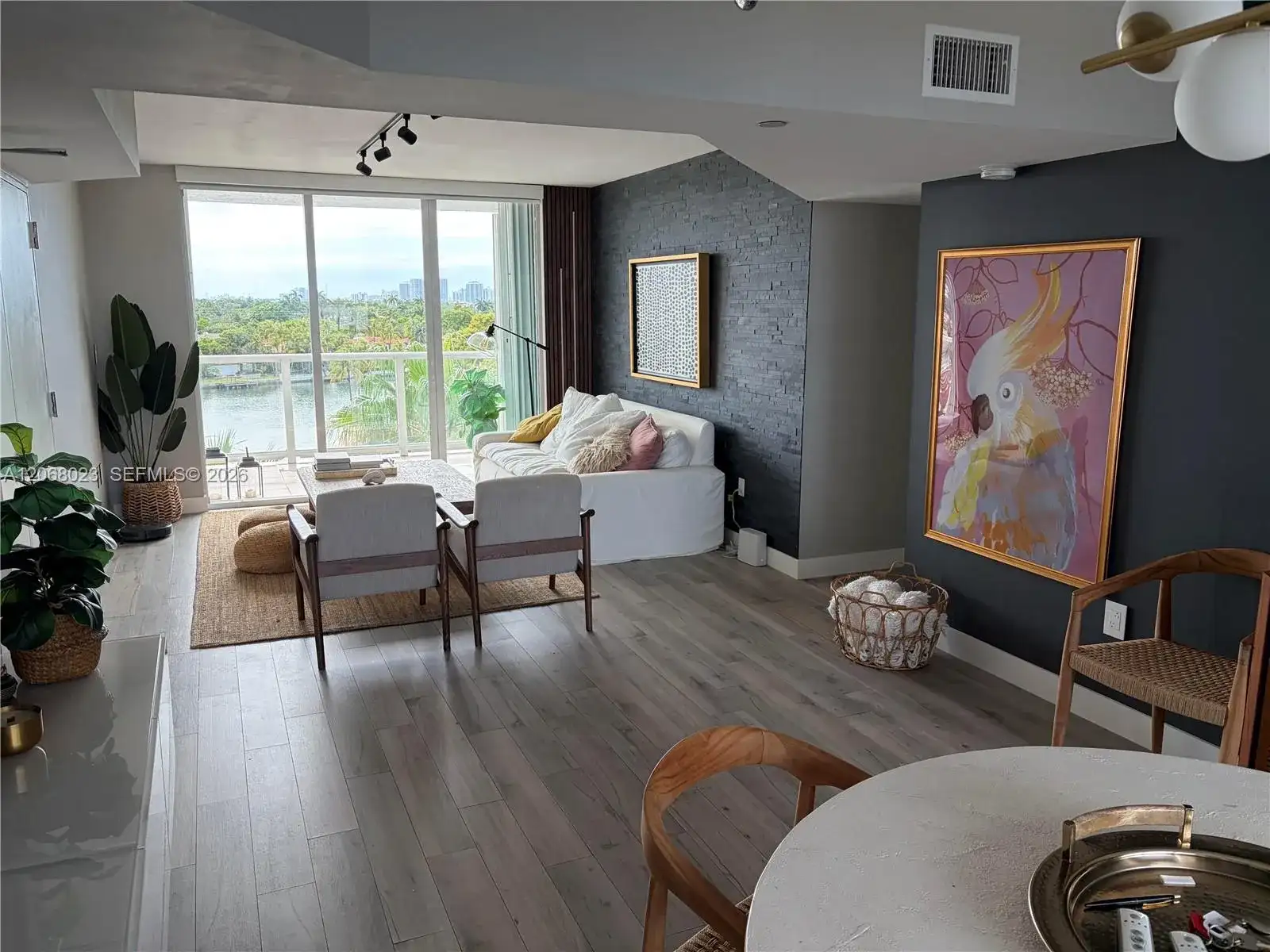 5900 Collins Ave # 702, Miami Beach FL 33140 photo 2