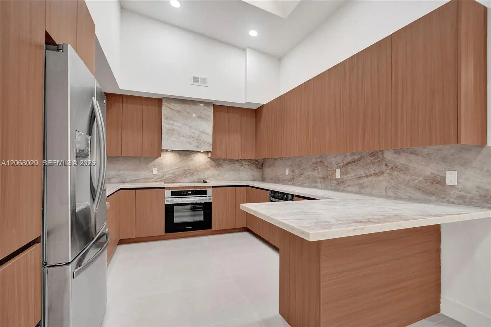 21240 Harbor Way # 28, Aventura FL 33180