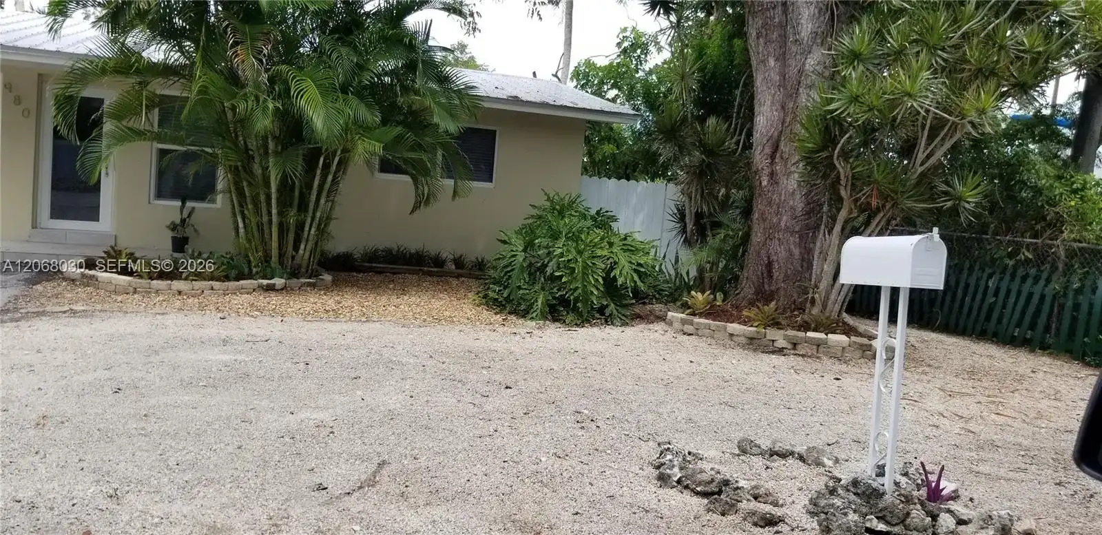 980 Oleander Rd, Key Largo FL 33037