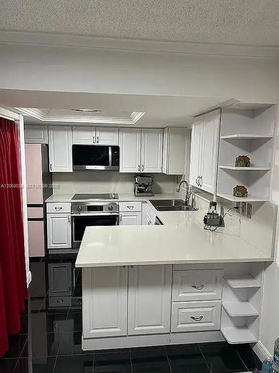 11183 NW 7th St # 20, Miami FL 33172 photo 2