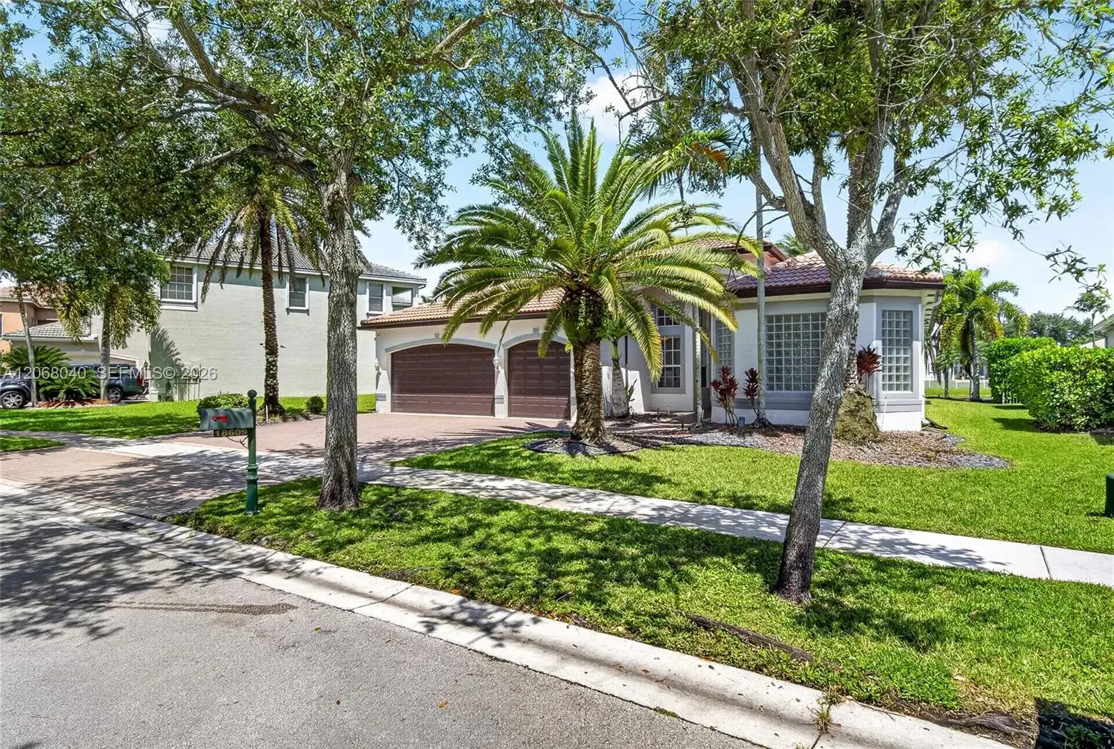 18609 SW 50th Ct, Miramar FL 33029 photo 2