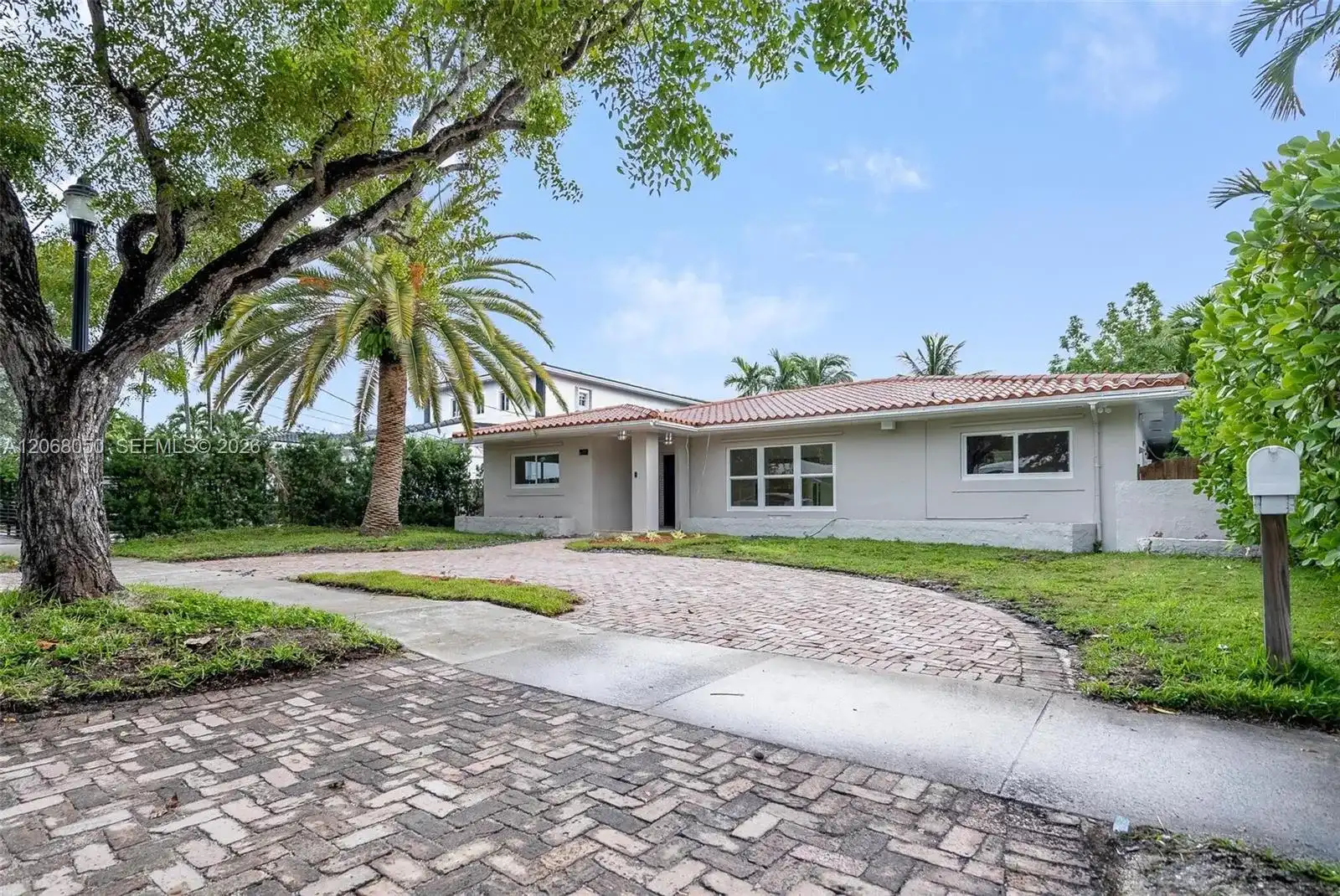 1710 Cleveland Rd # 0, Miami Beach FL 33141