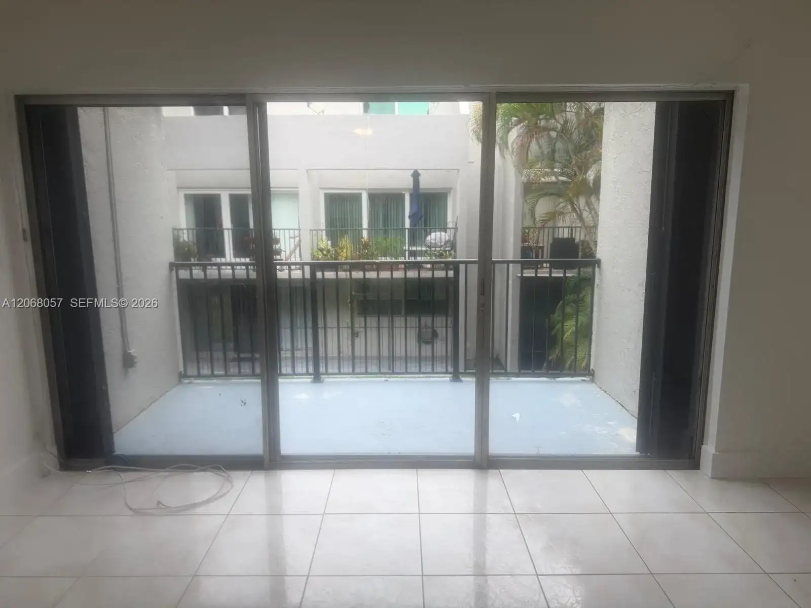 30 NW 87th Ave # C223, Miami FL 33172 photo 5