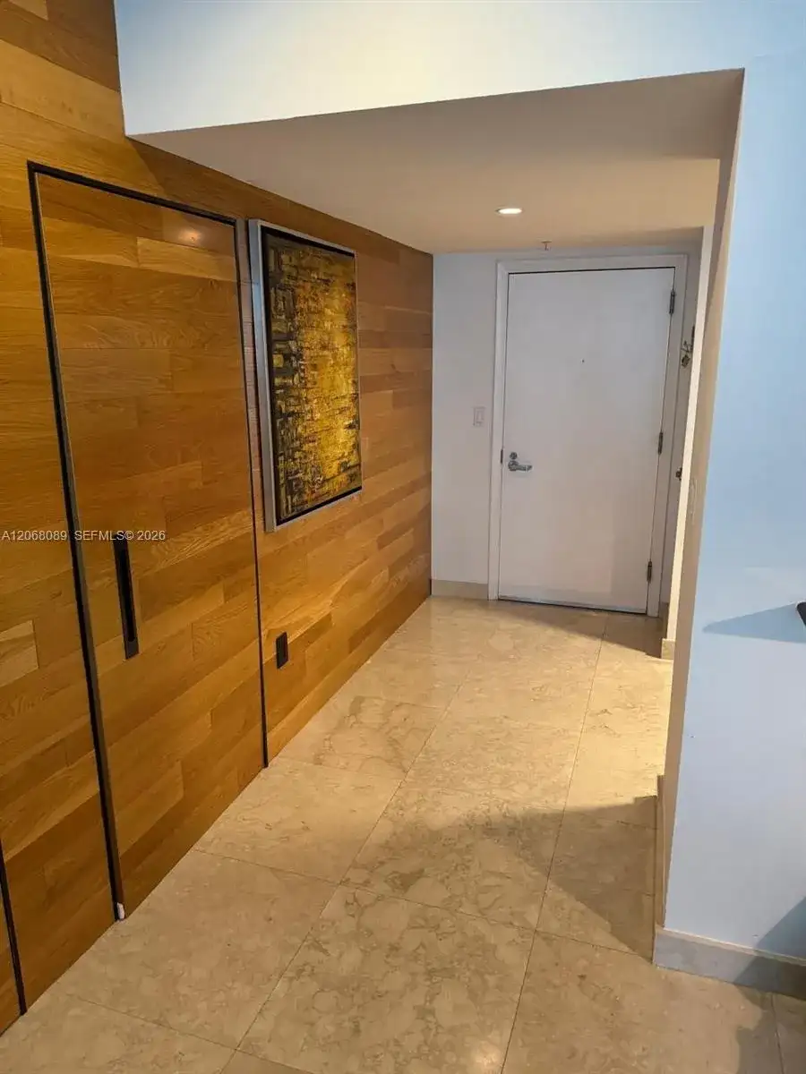 1800 N Bayshore Dr # 1609, Miami FL 33132 photo 4