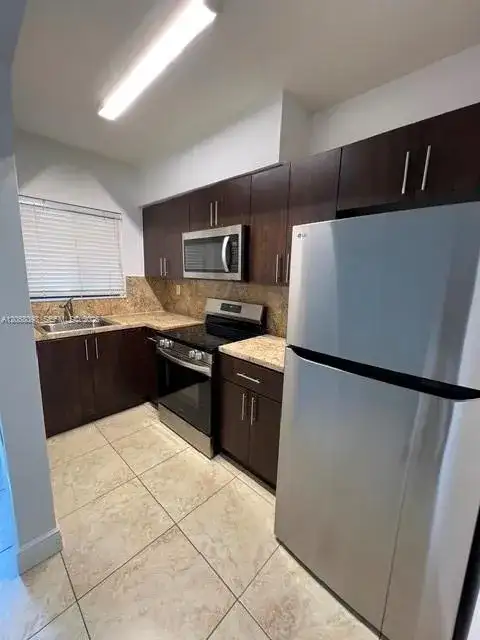 2121 SW 14th Ter # 5, Miami FL 33145 photo 5
