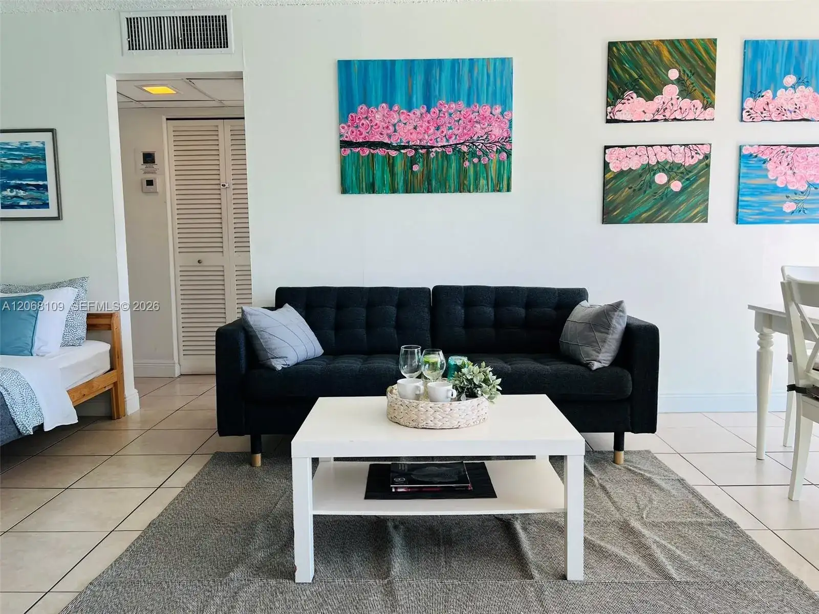 1732 Meridian Ave # 701, Miami Beach FL 33139 photo 4