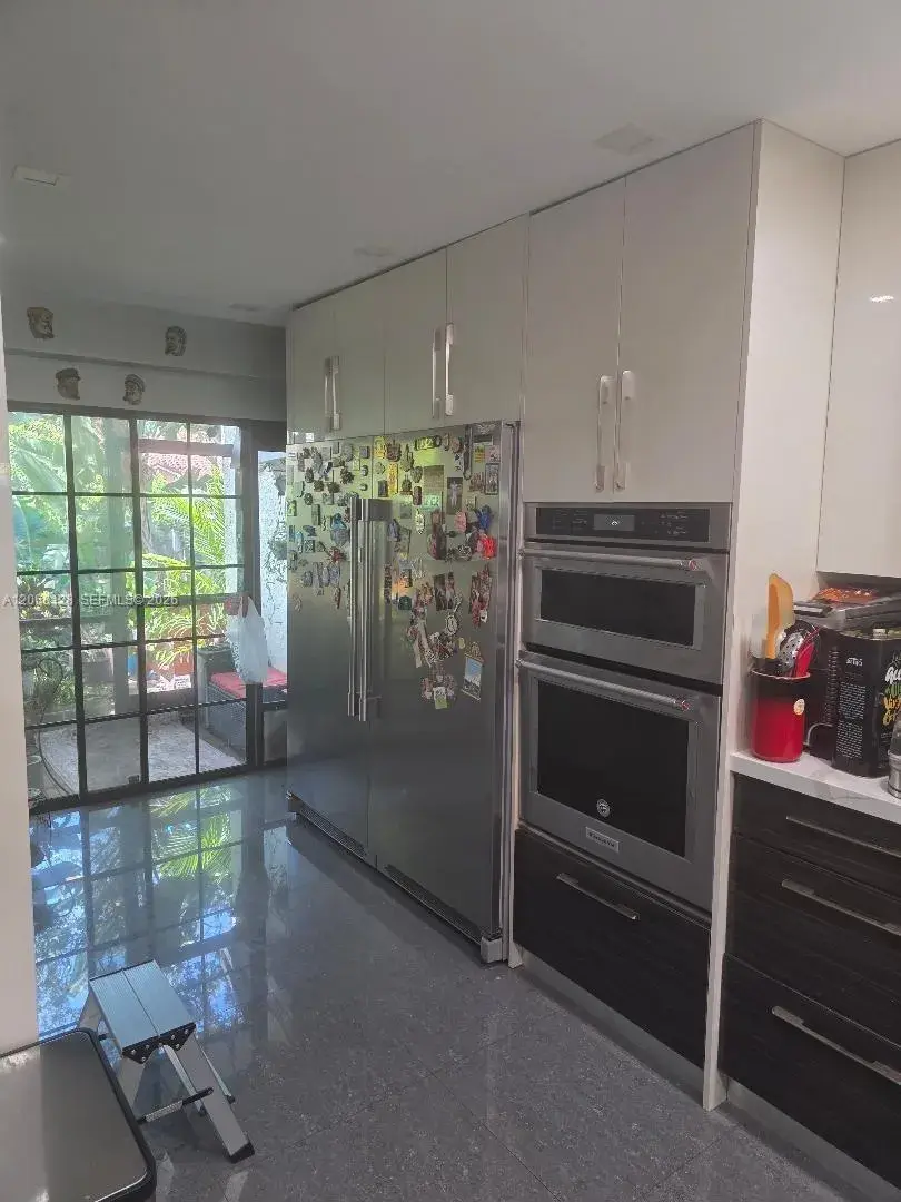 1443 Amanda St, Hollywood FL 33020