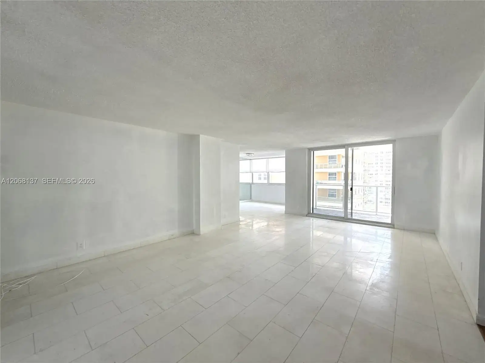 1904 S Ocean Dr # 1206, Hallandale Beach FL 33009 photo 3
