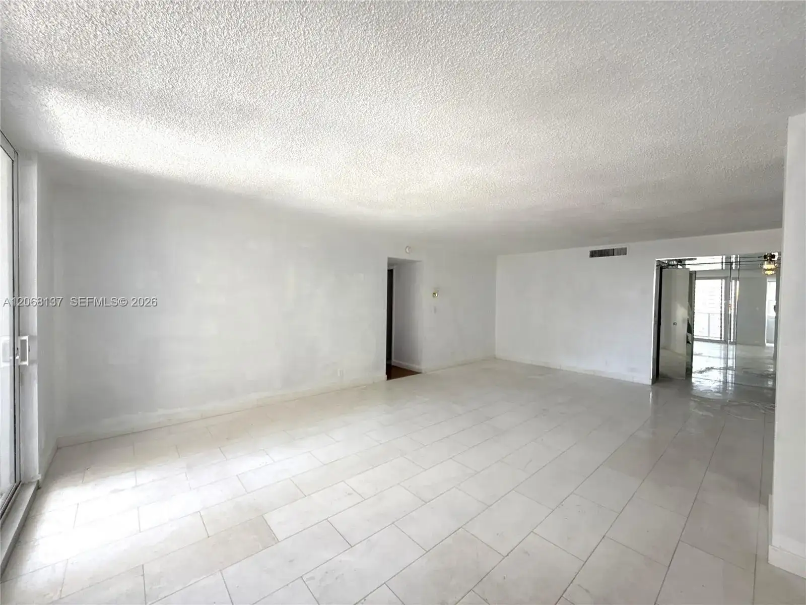 1904 S Ocean Dr # 1206, Hallandale Beach FL 33009 photo 5