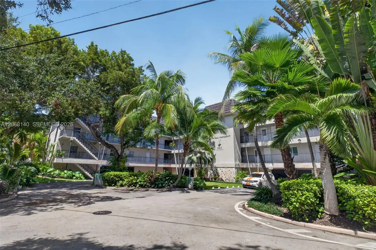6815 Edgewater Dr # 301, Coral Gables FL 33133 photo 4
