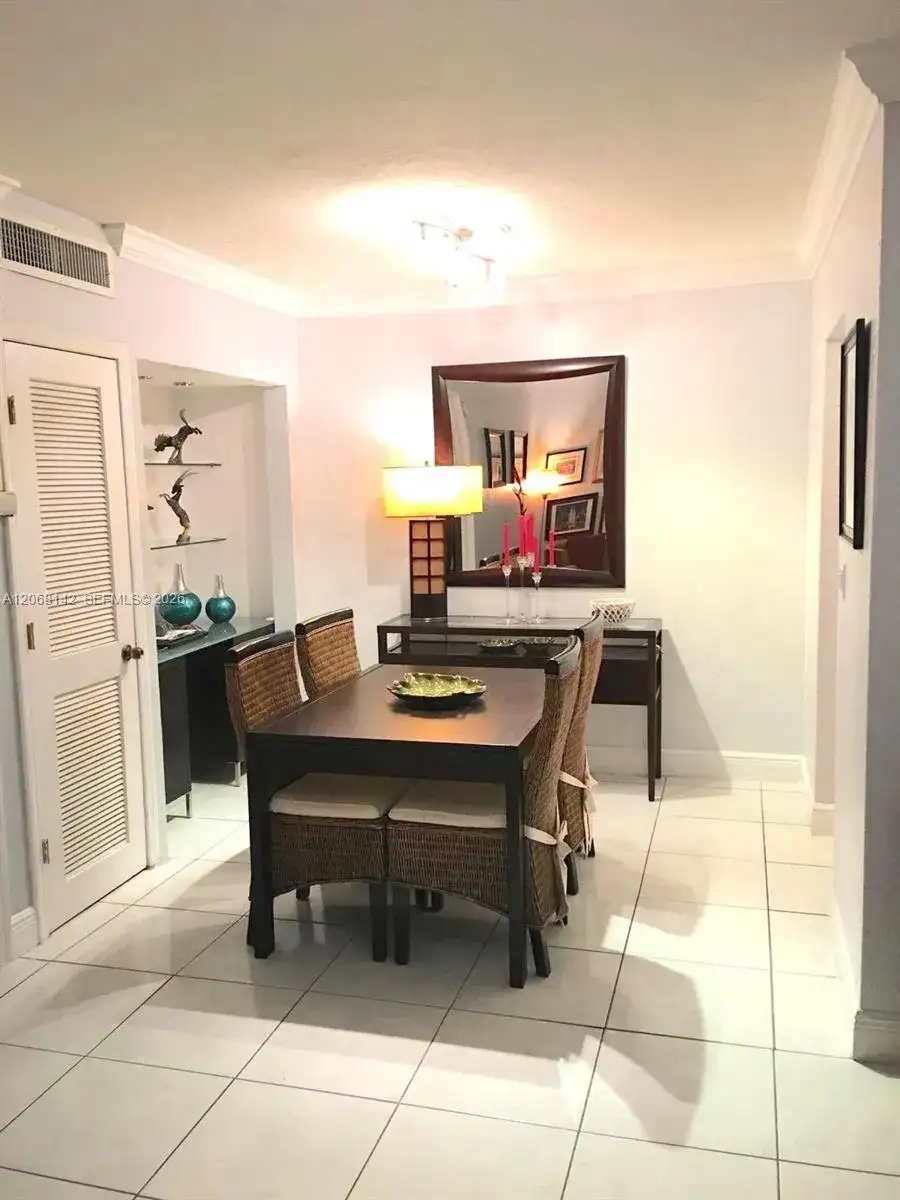 3905 SW 78th Ct # 205, Miami FL 33155 photo 4