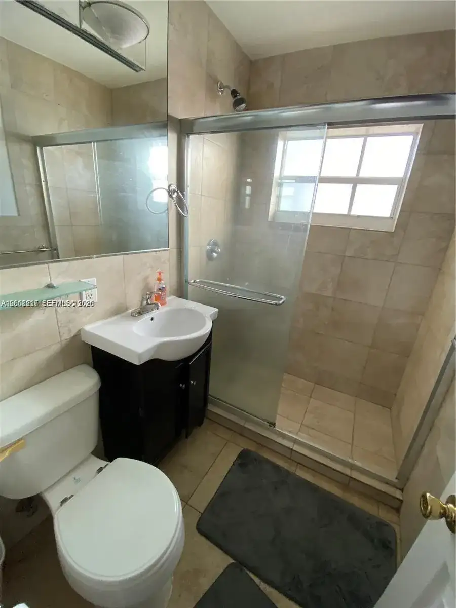 1607 Michigan Ave # 7, Miami Beach FL 33139 photo 4