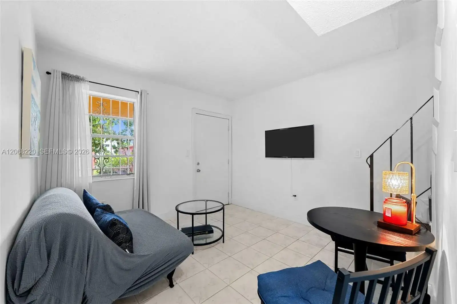 515 SW 3rd St # 6, Miami FL 33130 photo 2