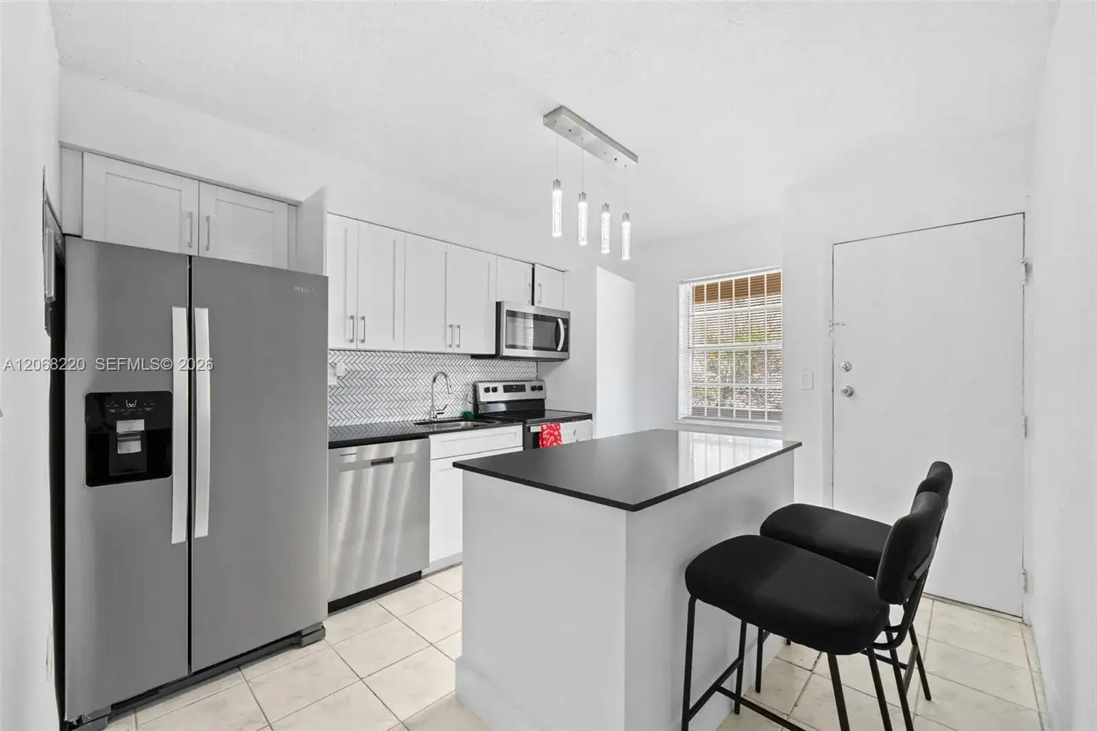 515 SW 3rd St # 6, Miami FL 33130 photo 4