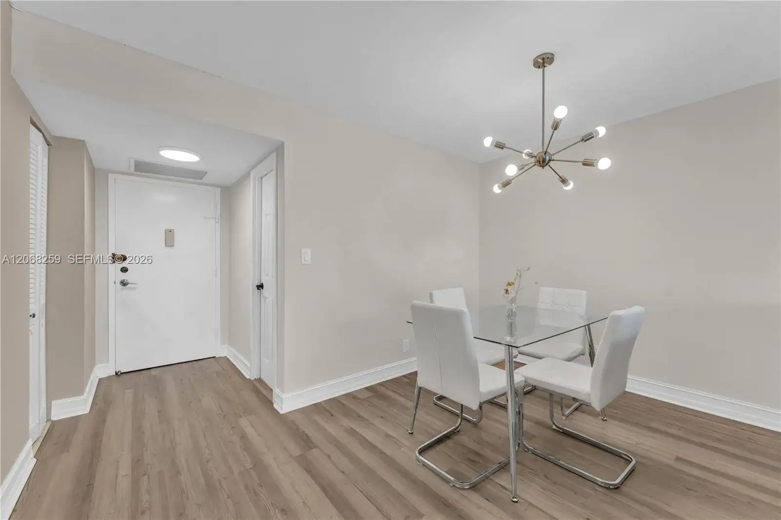 1000 Parkview Dr # 1007, Hallandale Beach FL 33009 photo 4