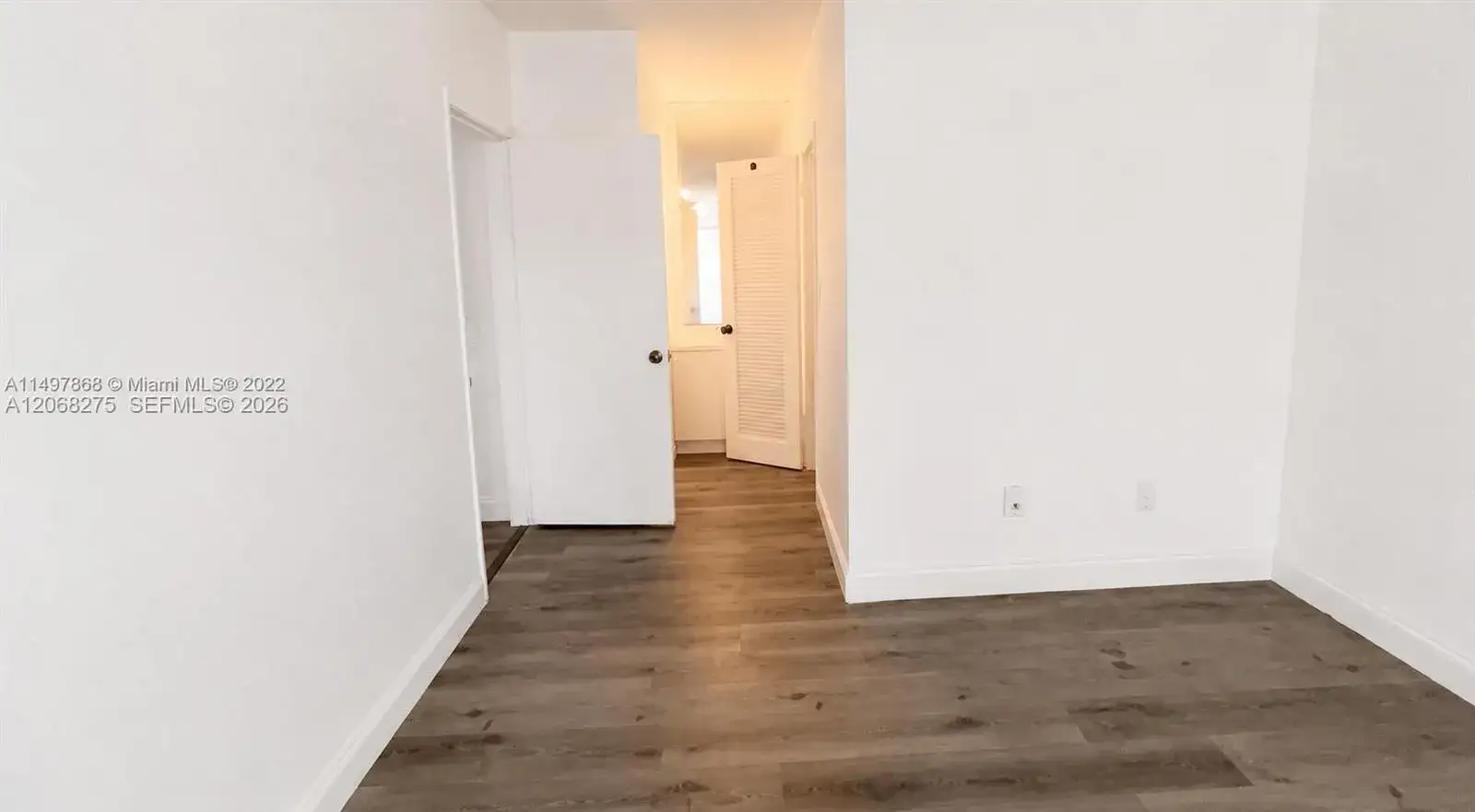 1305 W 53rd St # 430, Hialeah FL 33012 photo 5