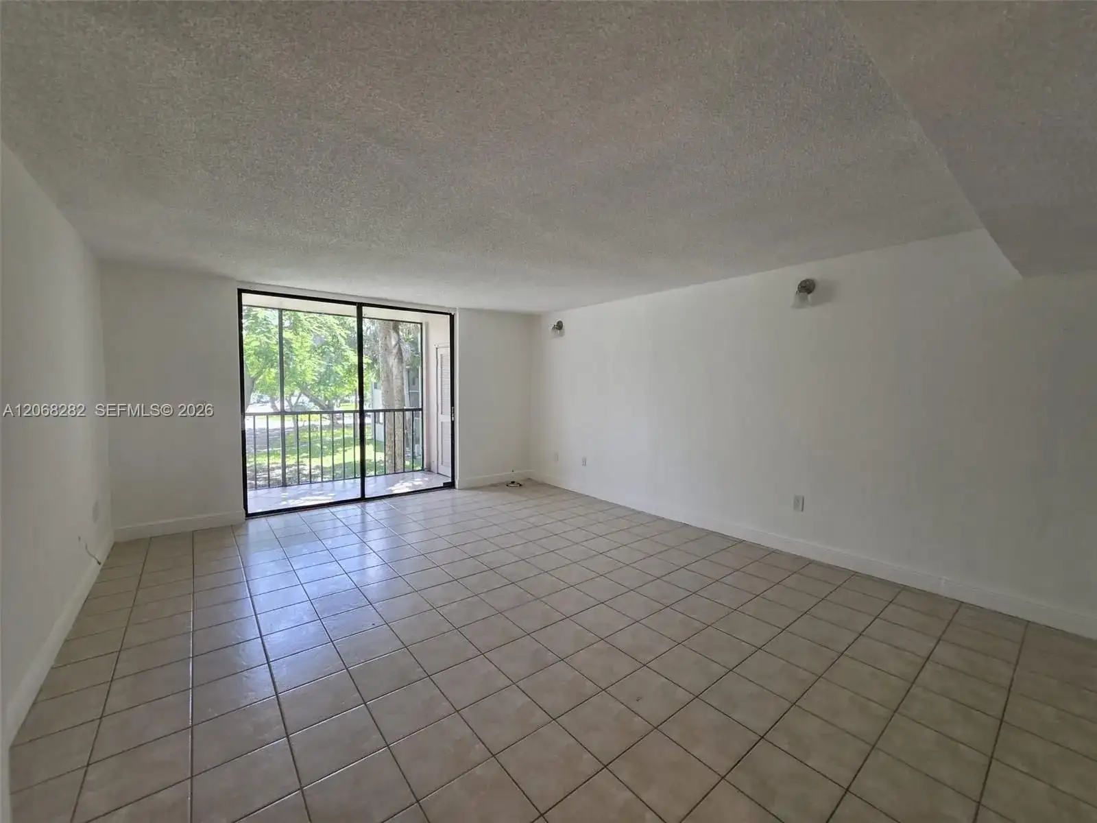 8400 SW 133rd Ave Rd # 208, Miami FL 33183 photo 3
