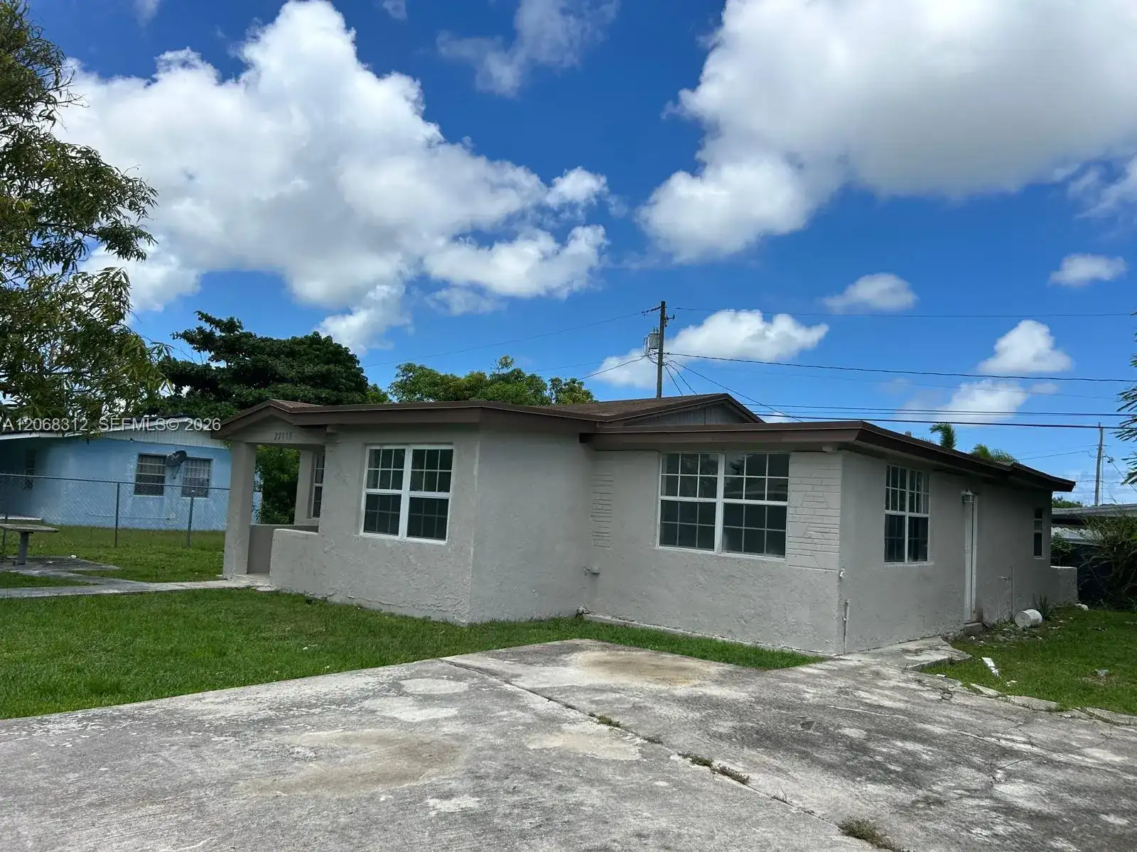 22115 SW 115th Ave, Miami FL 33170 photo 2