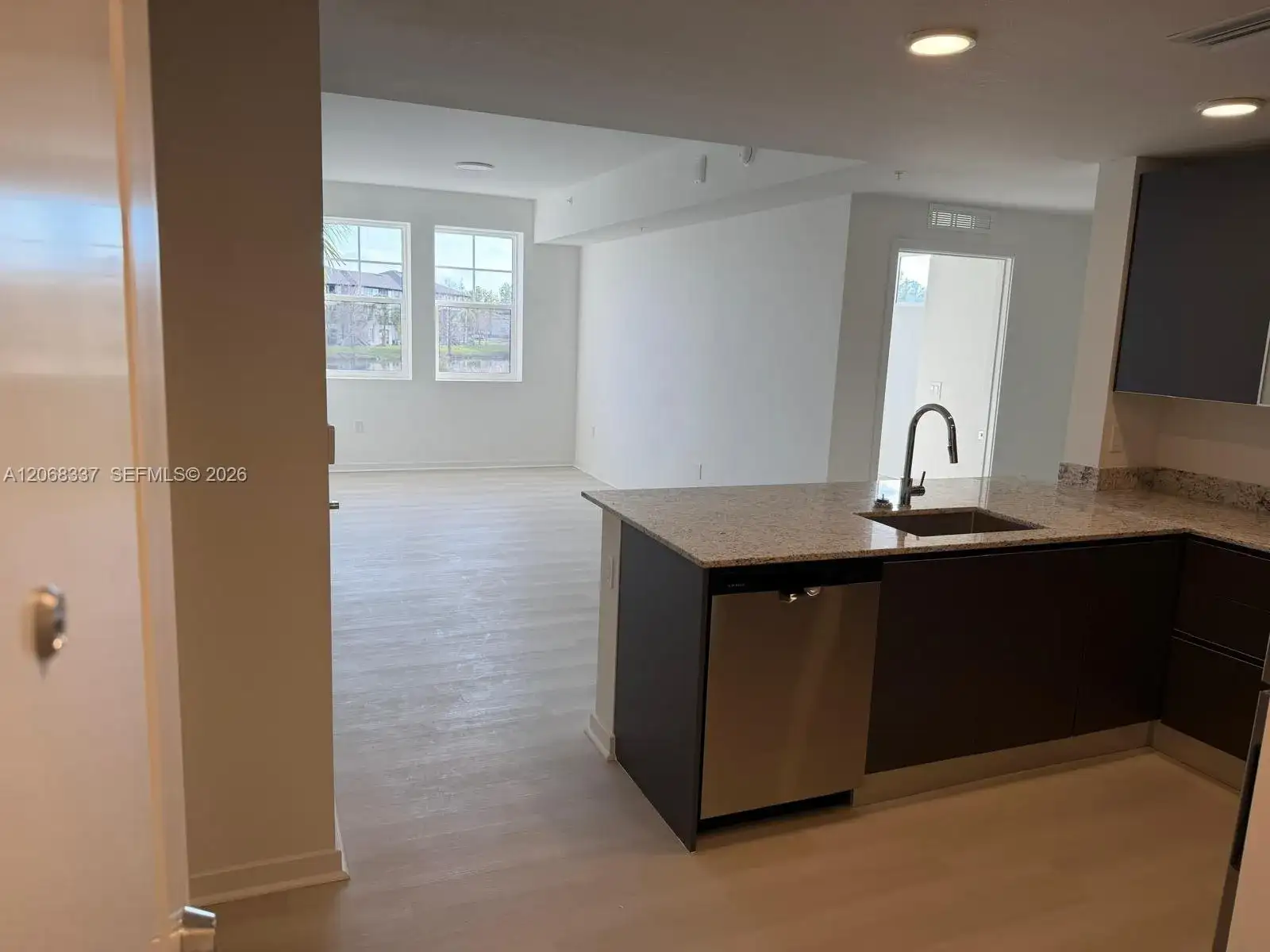 5587 MILLENIA PARK BLVD # 222, Orlando FL 32839 photo 2