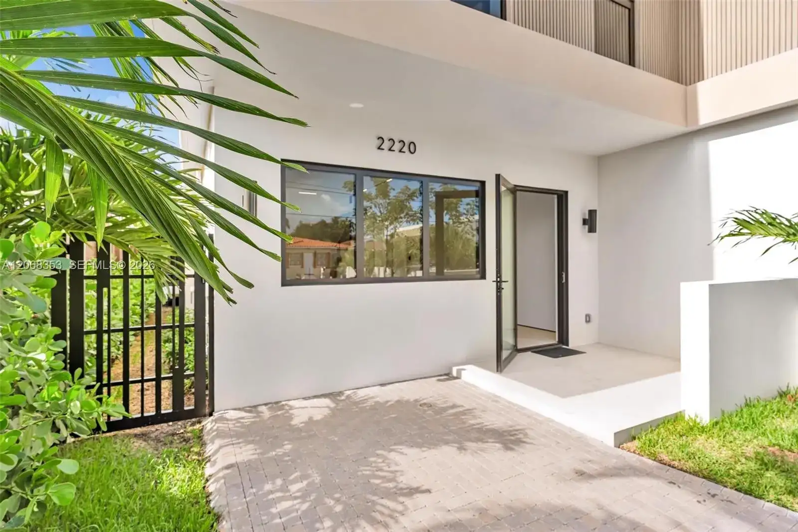 2220 SW 14th St, Miami FL 33145 photo 2