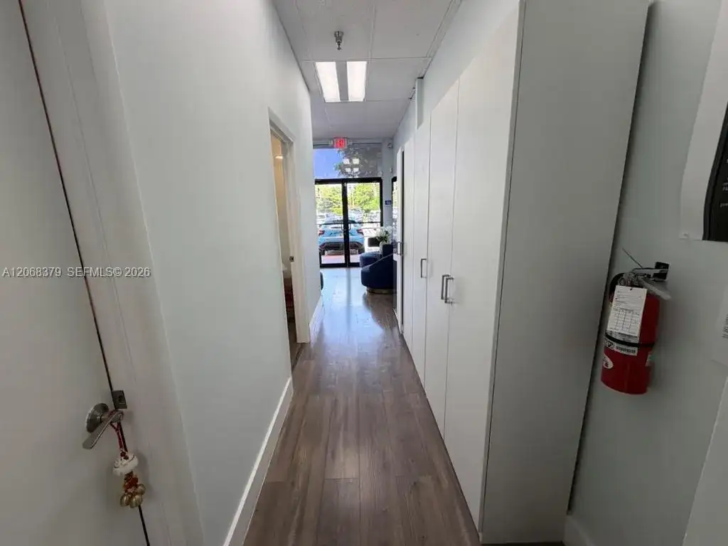 8318 SW 40th St, Miami FL 33155 photo 5