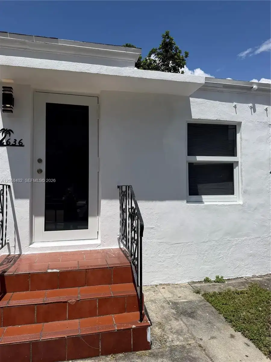 636 SW 8th Ave # 636, Miami FL 33130 photo 2