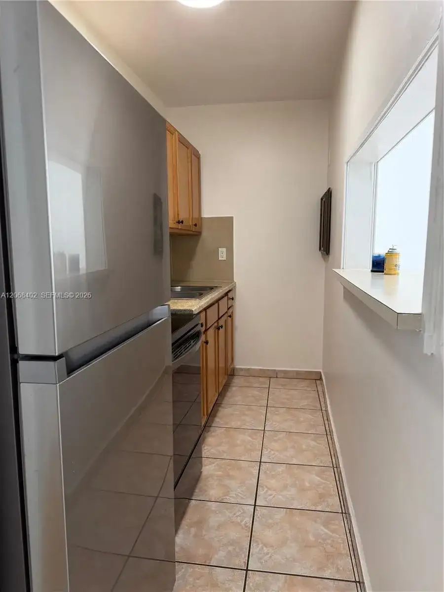 636 SW 8th Ave # 636, Miami FL 33130 photo 4