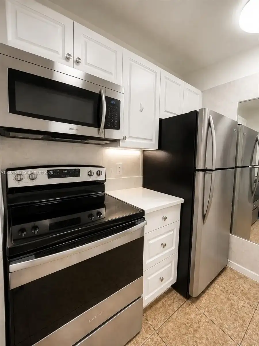 1500 N Congress Ave # C17, West Palm Beach FL 33401